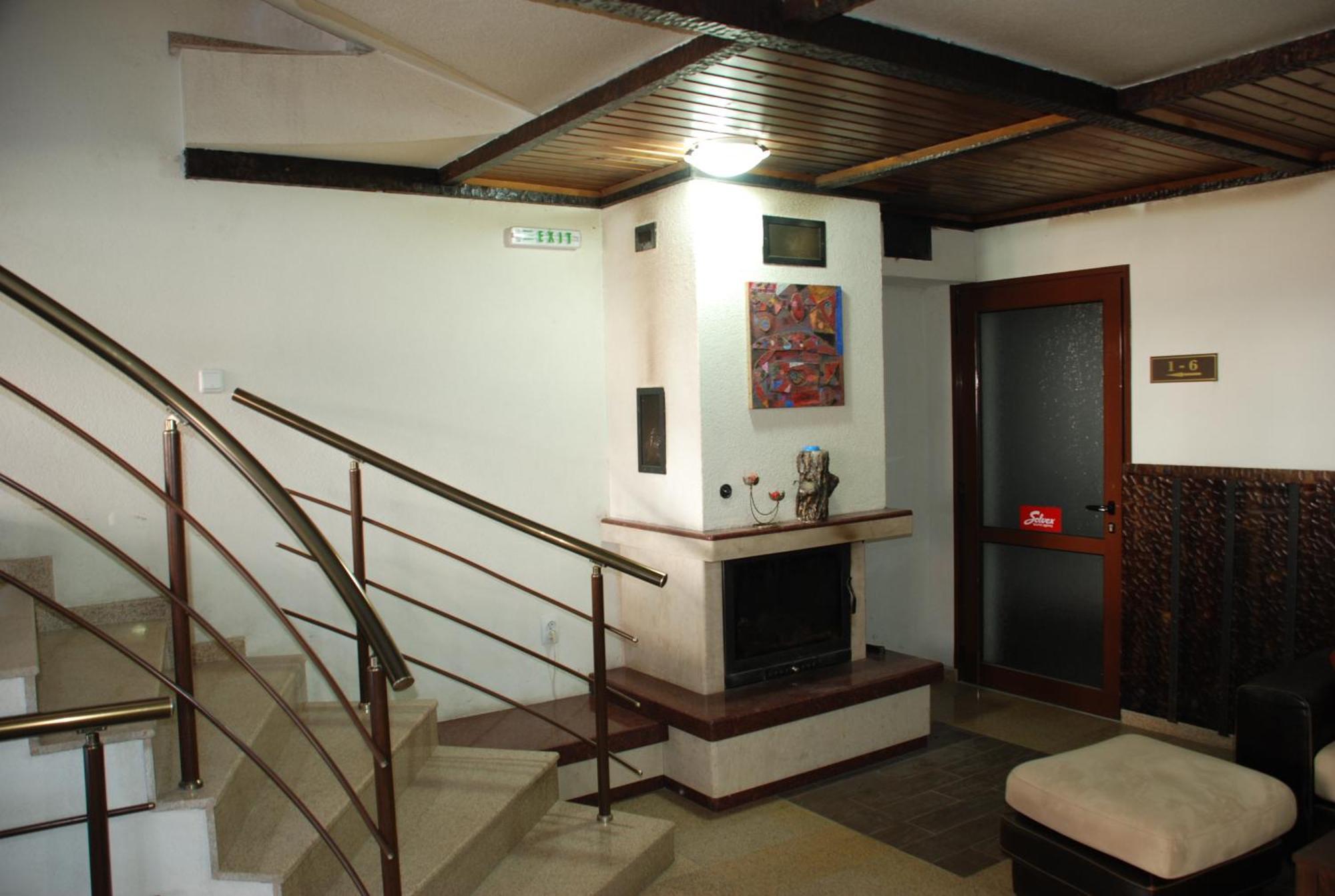 Apart Hotel Comfort Bansko Exterior photo